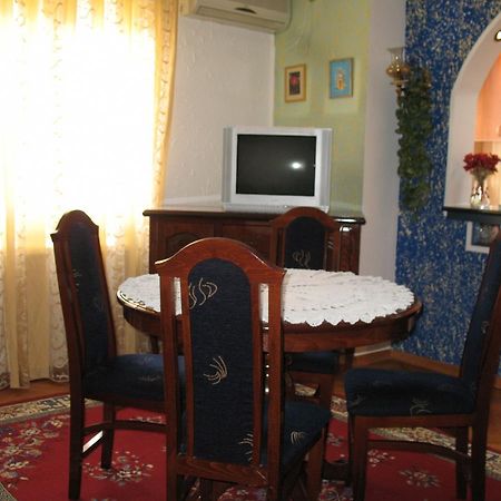 Garden Daire Belgrad Dış mekan fotoğraf